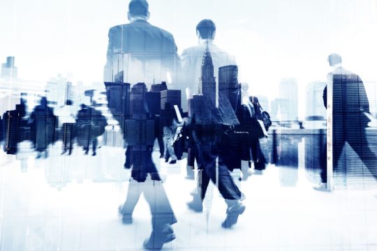 Πολιτικός μικρόκοσμος και εργασιακός κόσμος